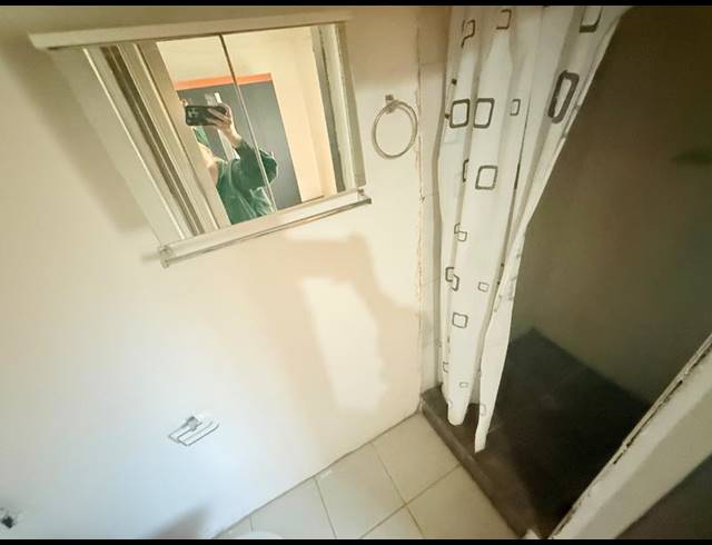 8 BEDROOM HOUSE FOR SALE IN VANDERBIJLPARK CW 1